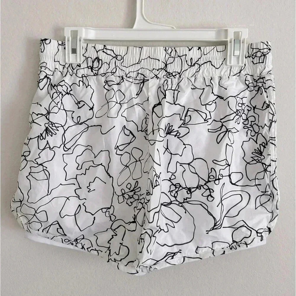 NWT- DKNY Sport 2 in 1 Running Shorts- size small - Picture 6 of 10